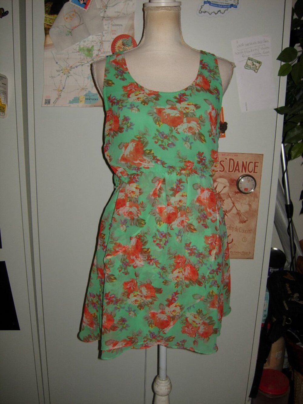 Zinga Floral Dress Cut Out Back M